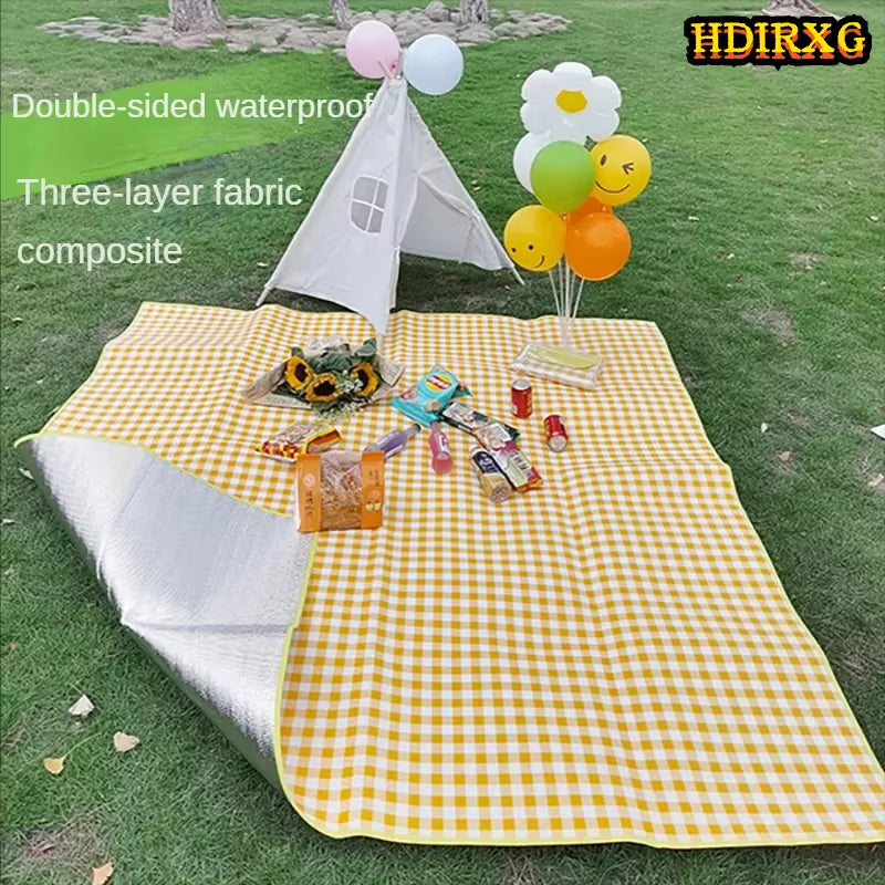 Picnic Mat Camping Hiking Outdoor Portable Beach Blanket Folding Camping Mat Thick Waterproof Lawn Cloth Camping Equipment Mat