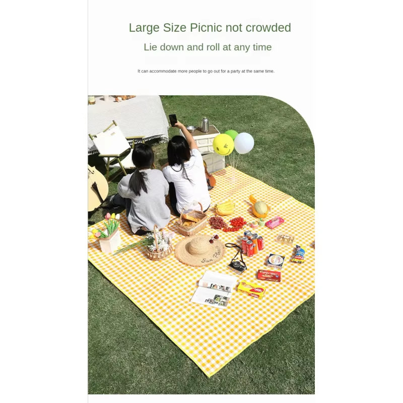 Picnic Mat Camping Hiking Outdoor Portable Beach Blanket Folding Camping Mat Thick Waterproof Lawn Cloth Camping Equipment Mat